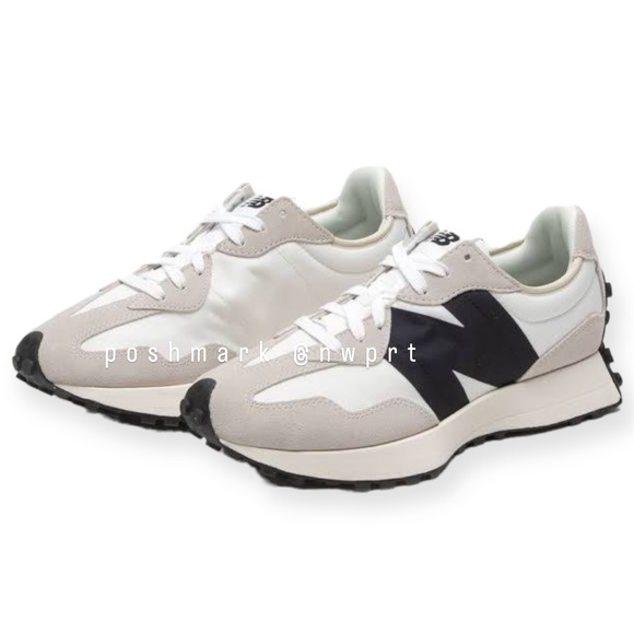 New Balance Shoes - NWT 🌿 NEW BALANCE 327 Sea Salt Black White Sneakers Runners 37 5M 6.5 Box